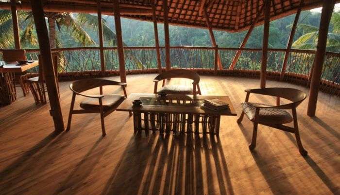 Будинок з бамбука на Балі (15 фото)