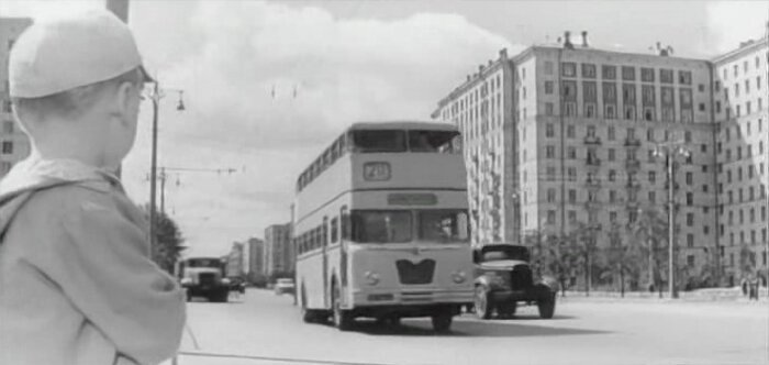 Как двухэтажные автобусы потерпели фиаско в Советском Союзе   авто